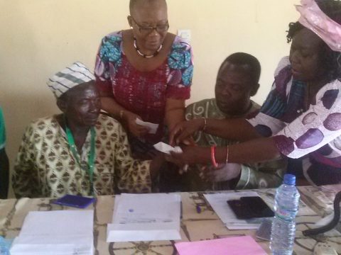 Article : Sotouboua: HCRRUN indemnise des victimes enregistrées par la CVJR