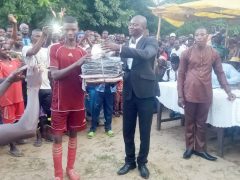 Article : Titigbe Teterou, le dignitaire Boris Djabugou a rehaussé la fête des ignames avec un gala de football