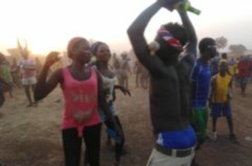 Article : La jeunesse de Sotouboua dit oui à la paix et au développement, autour de la danse kamou
