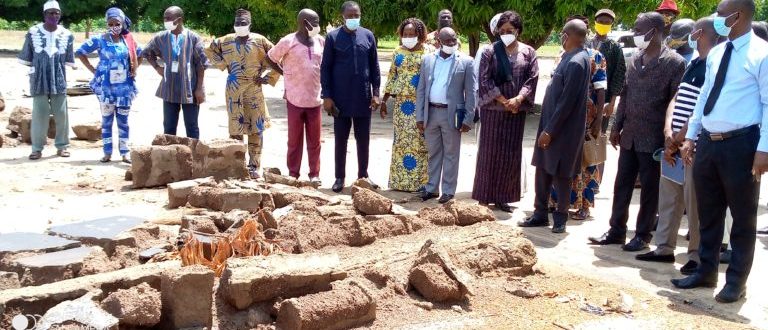 Article : Togo: Drame au Lycée de Sessaro, une délégation ministérielle diligentée par le Chef de l’État pour présenter les compassions du gouvernement aux victimes et aux familles endeuillées