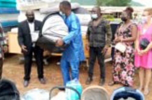 Article : Santé : Togodo ASBL apporte son appui en matériel médical à l’hôpital du district sanitaire de Sotouboua