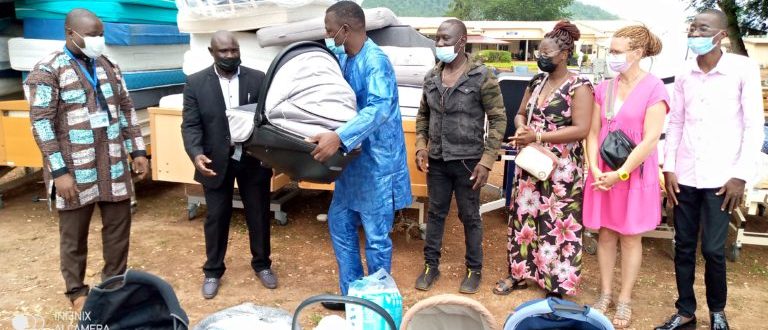 Article : Santé : Togodo ASBL apporte son appui en matériel médical à l’hôpital du district sanitaire de Sotouboua